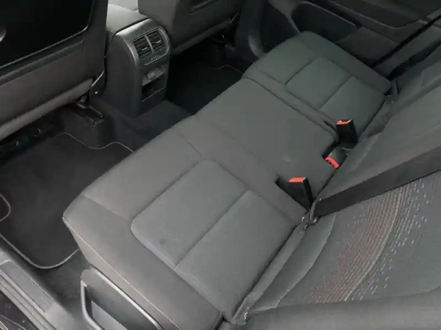Volkswagen Golf Sportsvan 1.4 tsi 125ch bluemotion technology sound dsg7 — photo 13