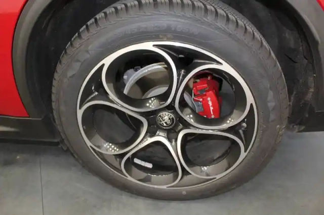 Alfa Romeo Stelvio 2.2 190 ch q4 at8 — photo 8