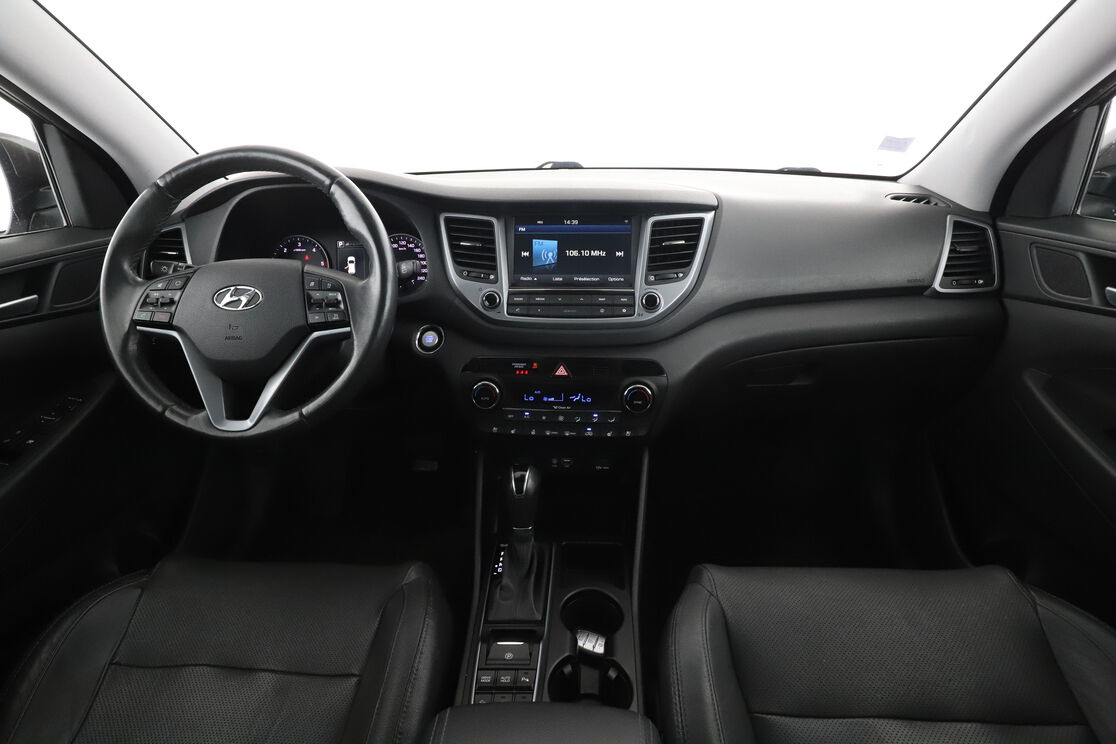 Hyundai Tucson 1.7 CRDi Executive DCT-7 — photo 11
