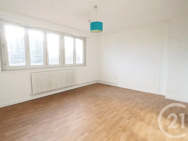 Appartement 4 pièces 90 m²