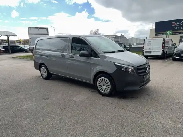 Mercedes Vito fourgon 114 cdi long bvm6 rwd — photo 57
