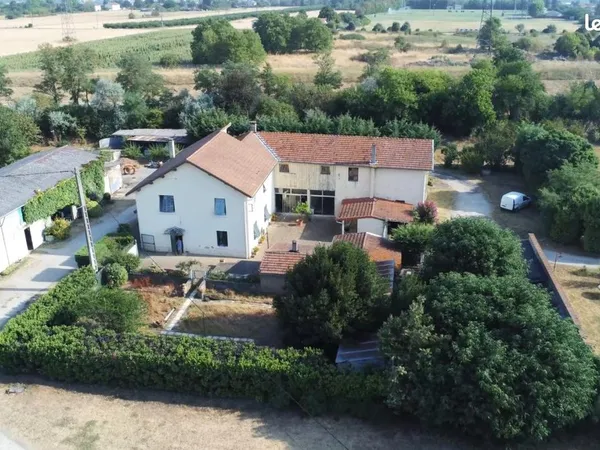 Maison 7 pièces 206 m²