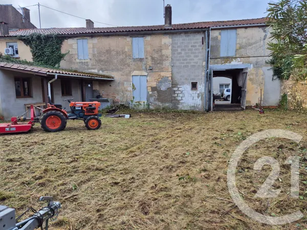 Maison 6 pièces 310 m²