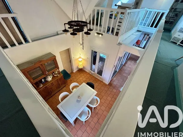 Maison de plain-pied 6 pièces 156 m²