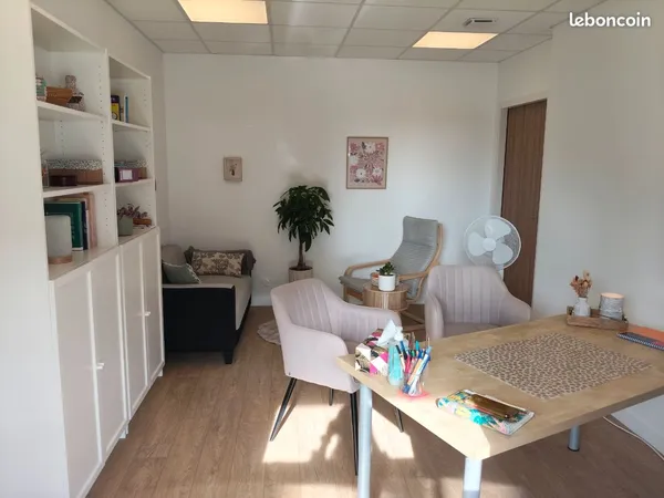 Sous-location bureau professionnel - maison de santé neuve - Acigné
