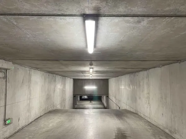 Parking Le Lavandou 13m2