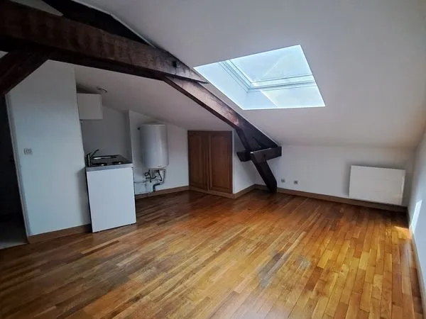 Studio 1 pièce 14 m²