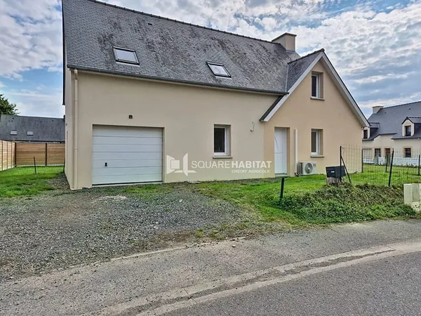 Maison St Guinoux (35430 ) T5 de 101.40 m2-grenier aménageable-garage