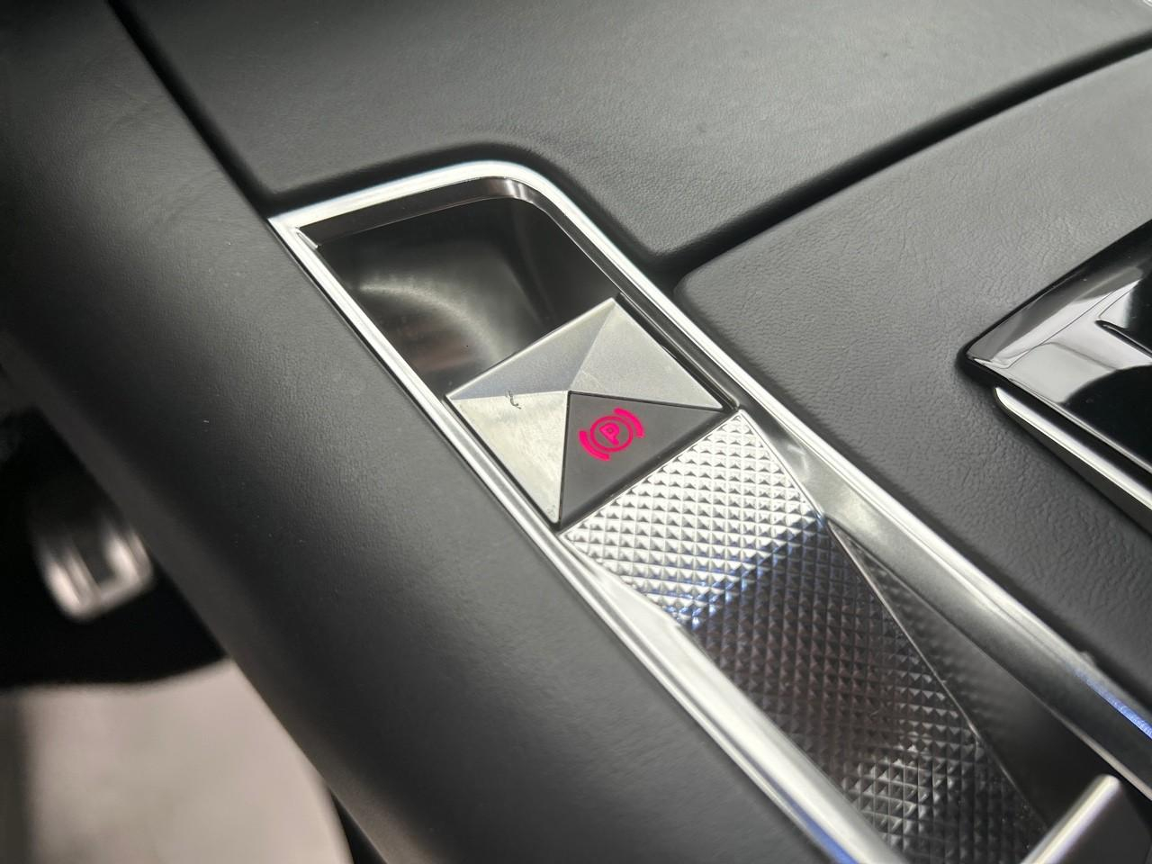 Ds Ds 7 crossback hybride rechargeable e-tense 300 eat8 4x4 opera — photo 18