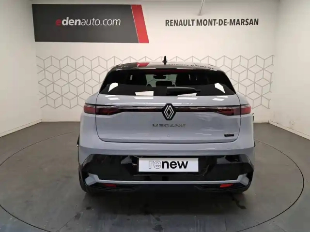 Renault Megane e-tech 220 ch autonomie confort gsr2 — photo 4