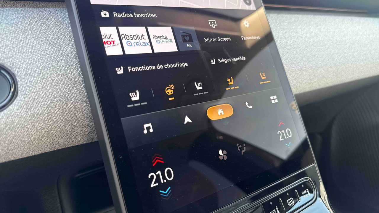 Citroen C5 Aircross Hybride 145 e-DCS6 — photo 18