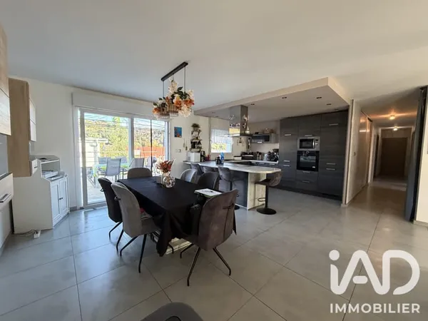 Maison 7 pièces 148 m²