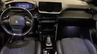 Peugeot 2008 1.5 BlueHDi 130ch S&S GT EAT8 125g — photo 11