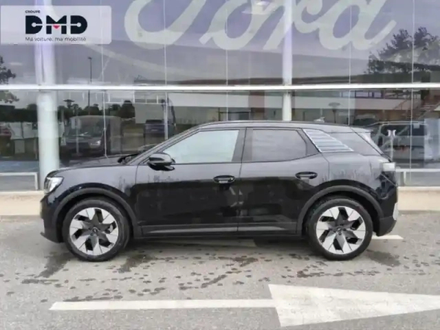Ford Explorer 286ch extended range 77kwh pack premium rwd — photo 2