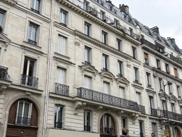 Appartement 5 pièces 130 m²