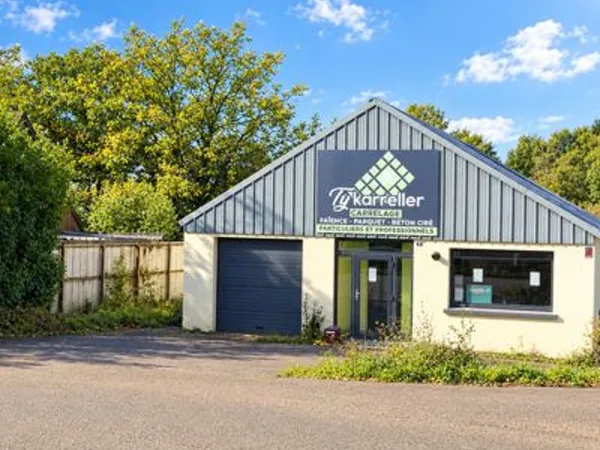 Local commercial 93 m²