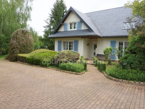Maison à vendre 6 pièces + local professionnel à COULEVON (70)