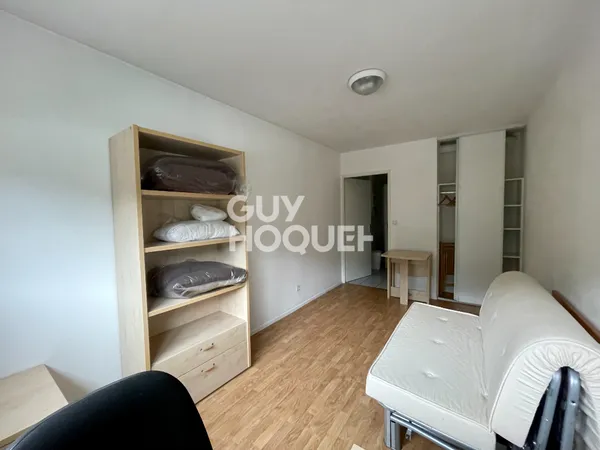 Studio proche gare de Poitiers