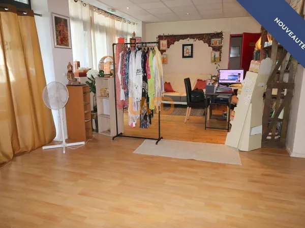 la teste de buch centre ville local commercial cession de bail 8