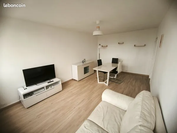 Chambre 10m2 appartement partagé