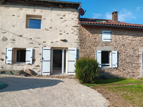 Les Cars : Bel ensemble immobilier sur 174 m2 !!