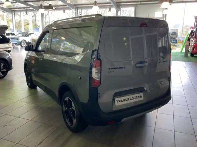 Ford Transit Courier fourgonnette 1.0 ecoboost 125ch active dct7 — photo 13