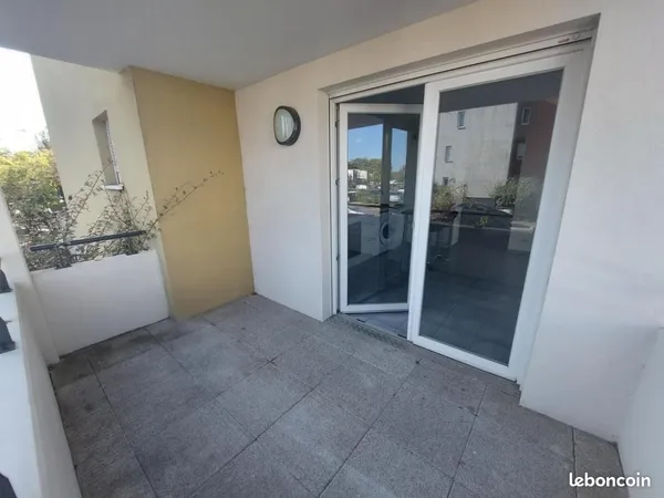 Studio 1 pièce 30 m²