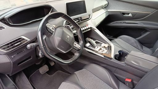Peugeot 5008 1.2 PureTech 130 EAT6 - Allure – 2018 – 112488 km – Essence – Boîte Automatique — photo 24