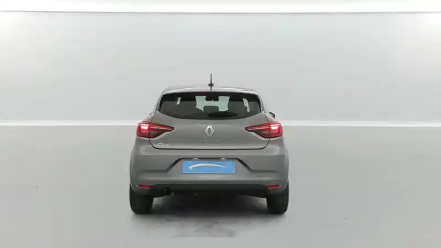 Renault Clio tce 90 — photo 13