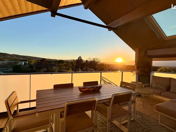 Feigères - Appartement 4 pièces 107 m2 dernier étage avec terrasse et vue dégagée