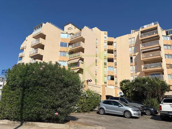 Studio 36 m2 secteur rocade