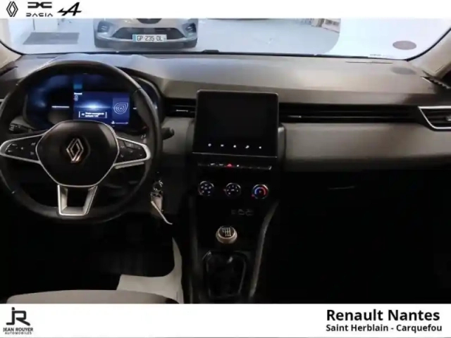 Renault Clio 1.0 tce 90ch evolution — photo 10
