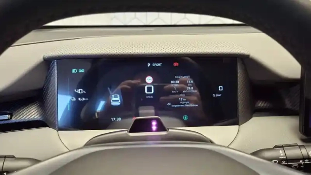 Mg Mgs5 ev 64kwh - 170 kw 2wd — photo 34