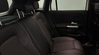 Mercedes Gla 200 d 150ch Business Line 8G-DCT — photo 13