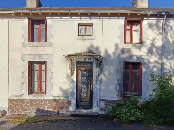 Maison à vendre 3 pièces (85)