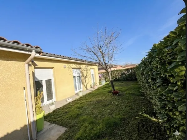 Maison individuelle de plain-pied 90 m2 Jardin Garage