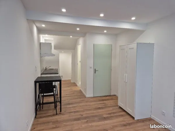 Studio 25 m² non meublé en RDC - idéal 1 personne - libre de suite