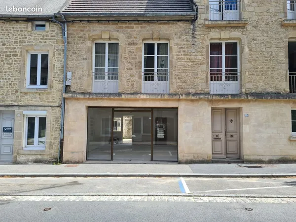 À louer - Local commercial 35 m² idéalement situé