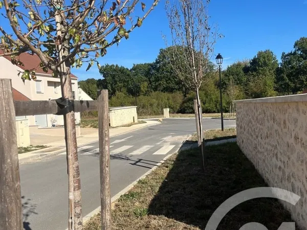 Terrain 403 m²