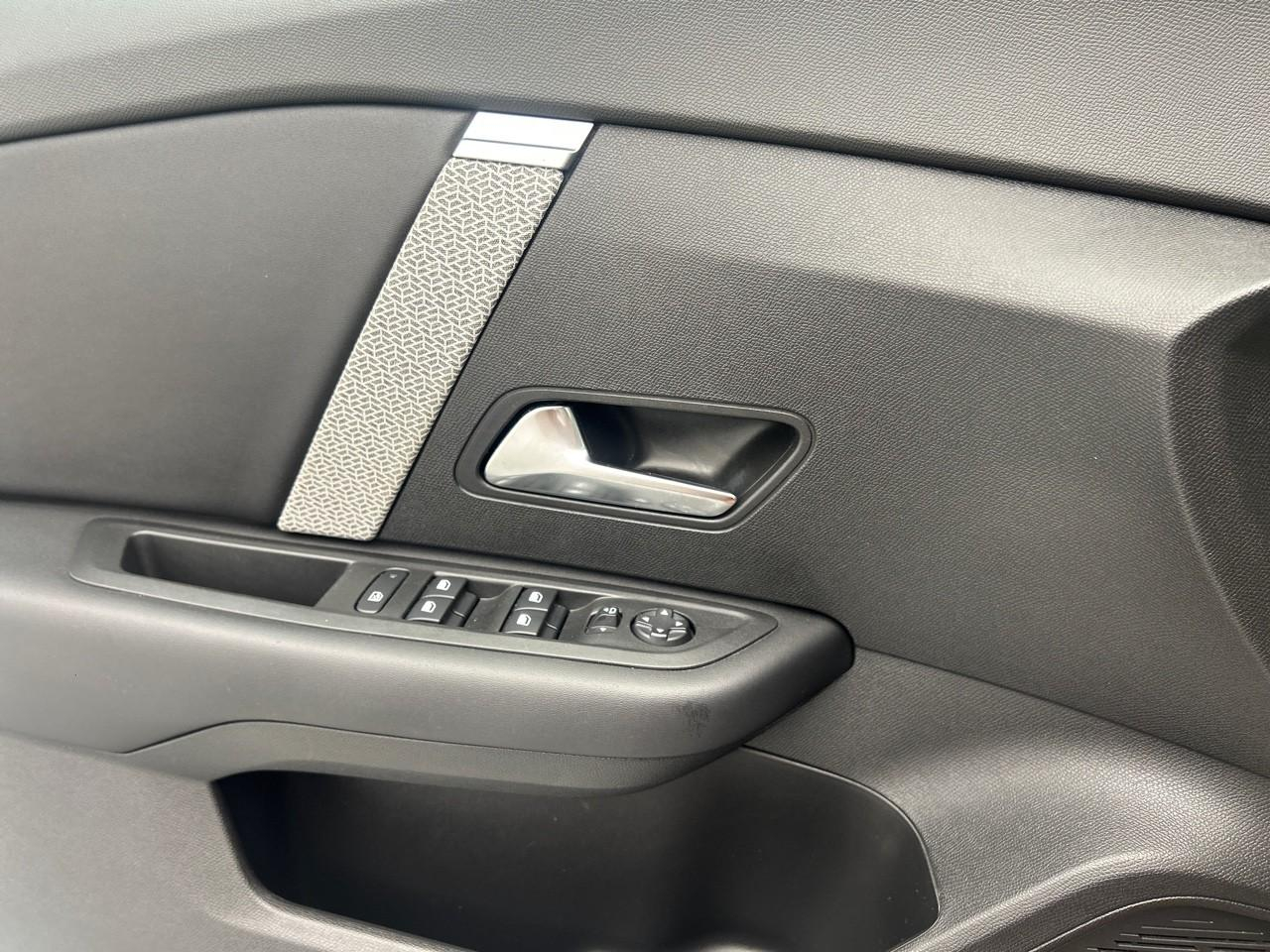 Citroën C4 bluehdi 130 s&s eat8 shine — photo 24