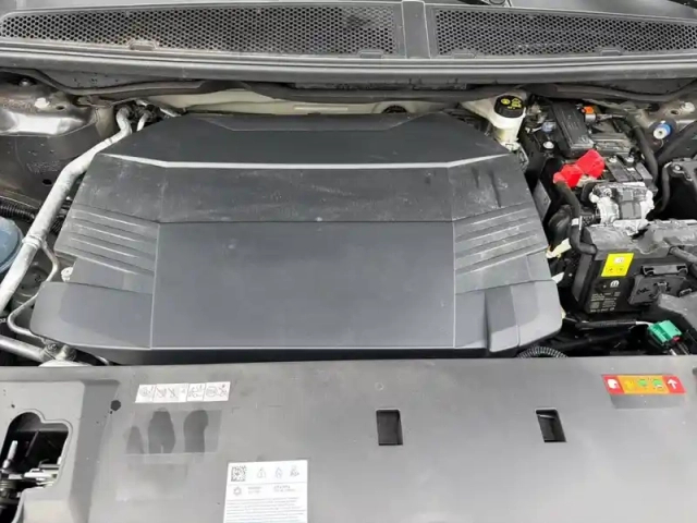 Peugeot 3008 electrique 210 ch 73 kwh — photo 10