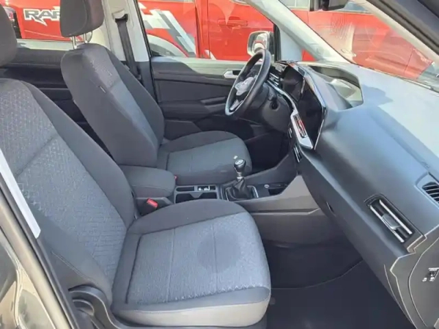Ford Tourneo Connect 1.5 ecoboost 114 ch titanium tpmr — photo 11