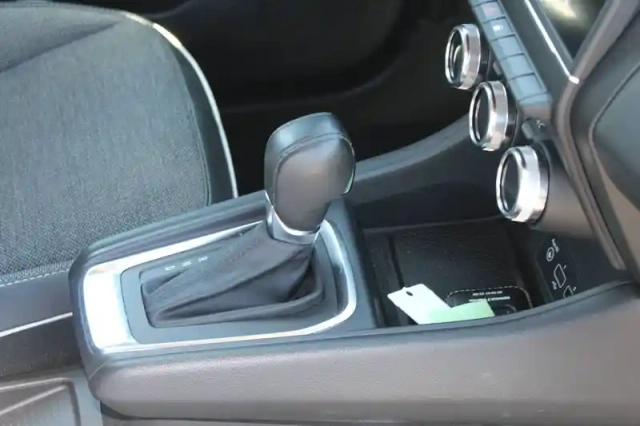 Renault Captur tce 155 edc fap — photo 22