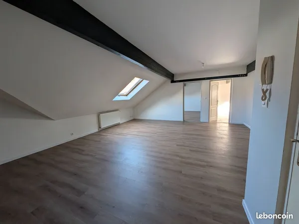 Location appartement 3 pièces 90m2