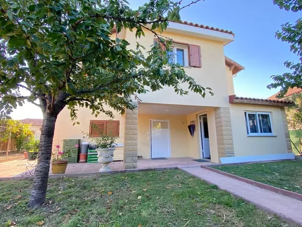 Maison 5 pièces 158 m²