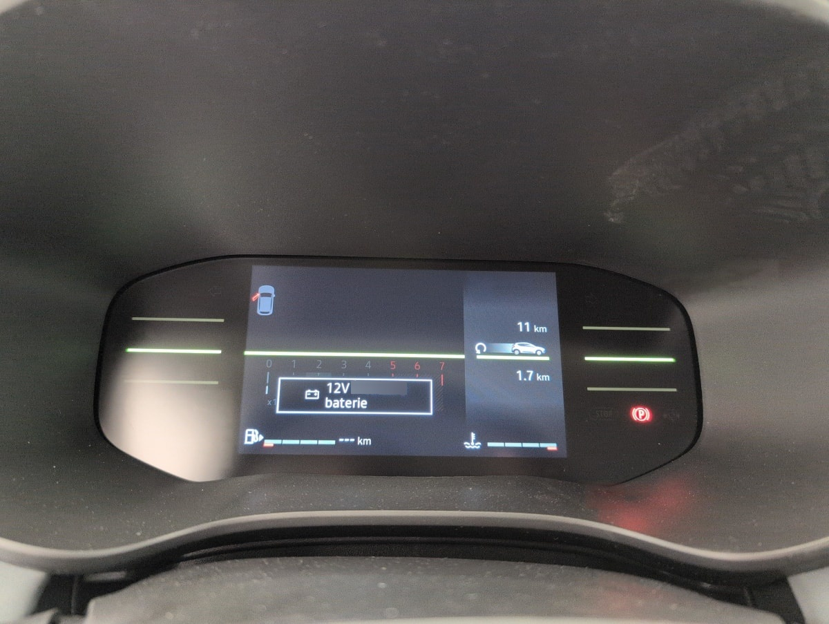 Dacia Sandero — photo 22