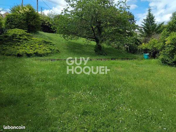 Terrain 375 m²