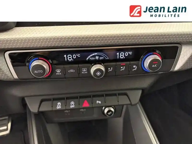 Audi A1 sportback 35 tfsi 150 ch s tronic 7 — photo 14