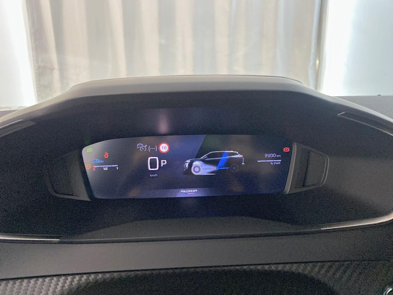 Peugeot 2008 hybrid 145 ch e-dcs6 allure — photo 13