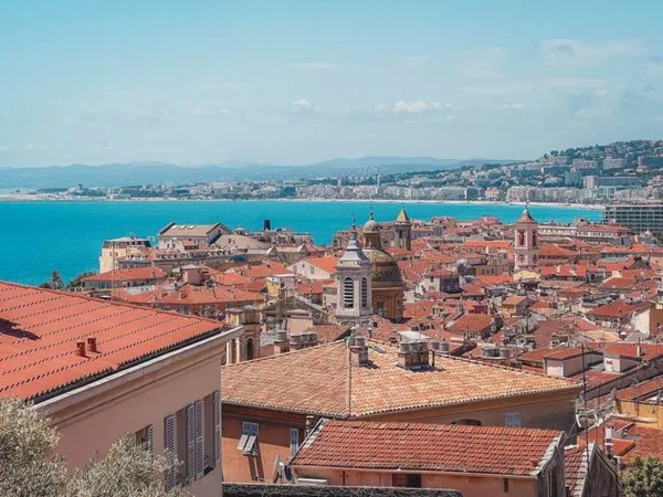Appartement en frais réduits 2 pièces 42 m²